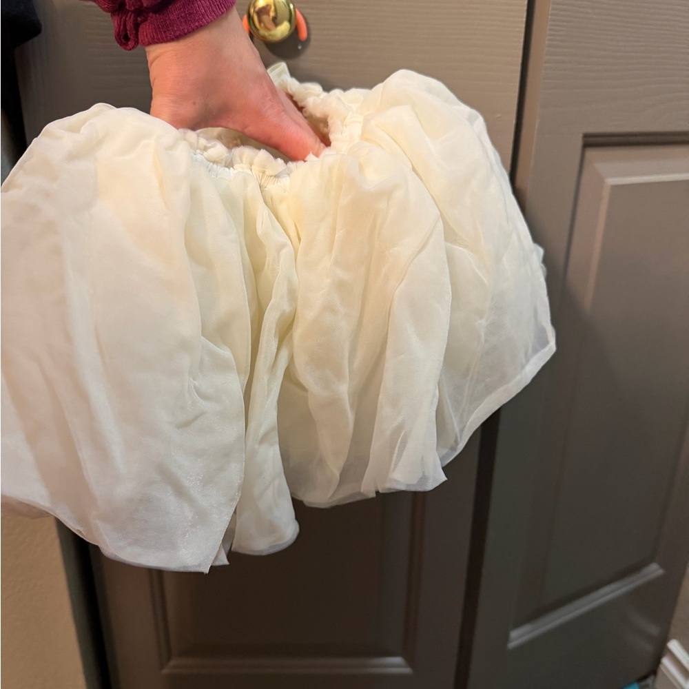Jamie Kay Ivory Tulle Skirt - Picture 4 of 4